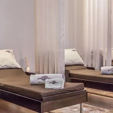 빌라 Sol Iii - Pool And Garden & Gym & *